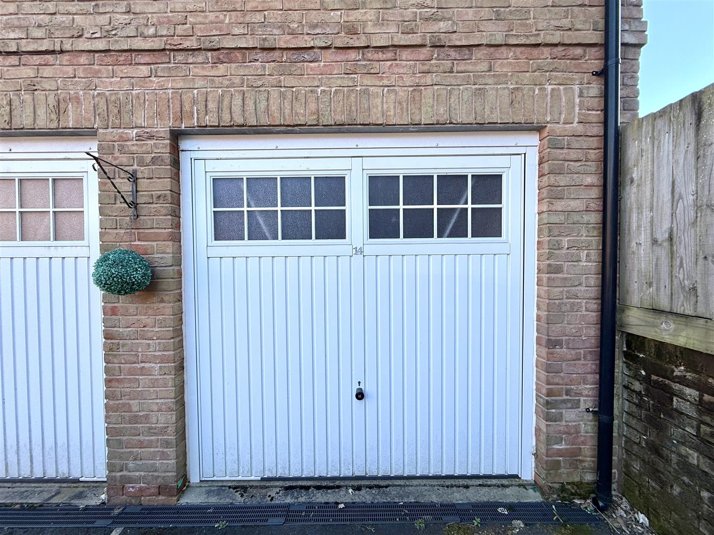 Y Deri, Sketty, Swansea, SA2 8ET